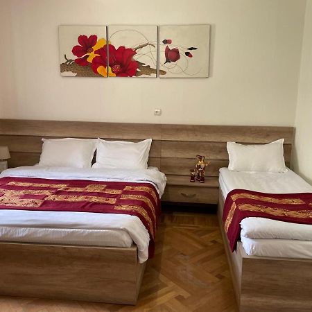 Story Guesthouse Kazbegi Exteriör bild