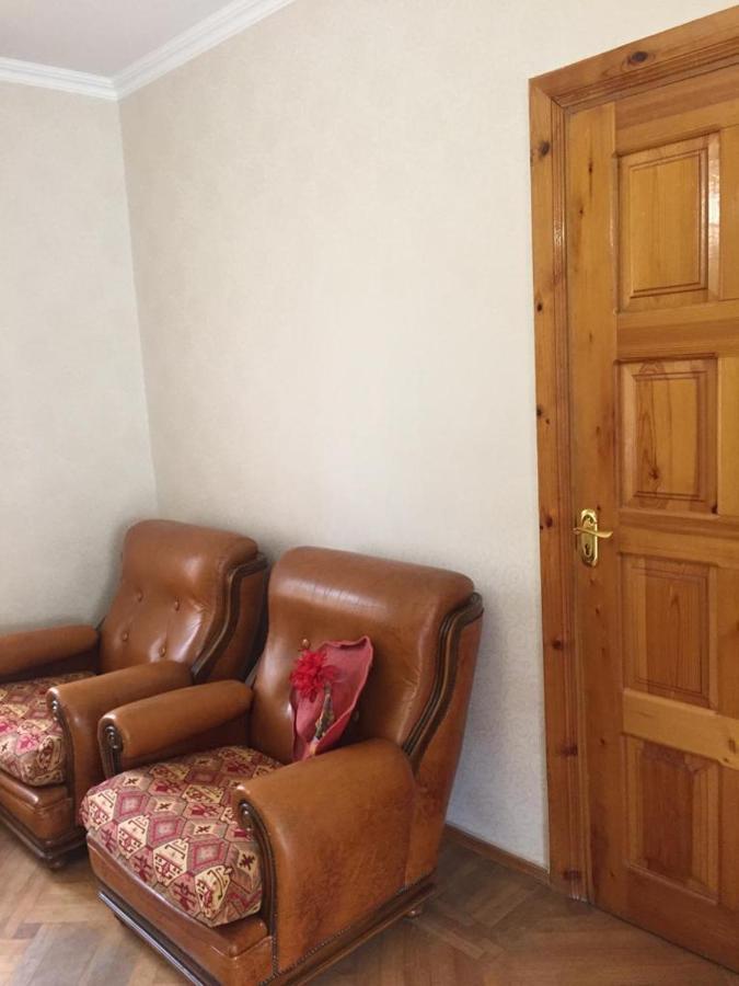 Story Guesthouse Kazbegi Exteriör bild